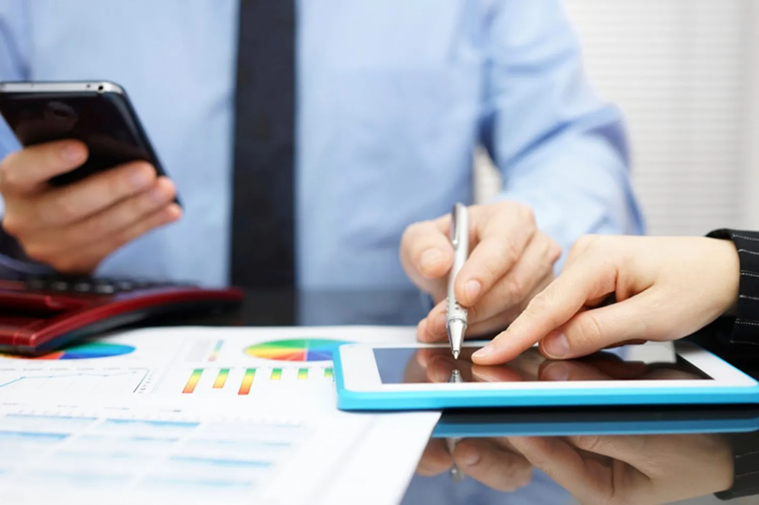 Defining Business Operations: How to Operate a Business Efficiently | Square